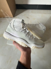 Authentic Air Jordan 11 Retro-255