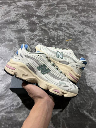 New Balance 1000