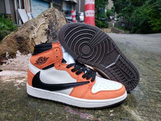 Air Jordan 1 Women Retro-25