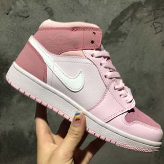 Air Jordan 1 Women Retro-31