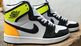 Air Jordan 1 Women Retro-36